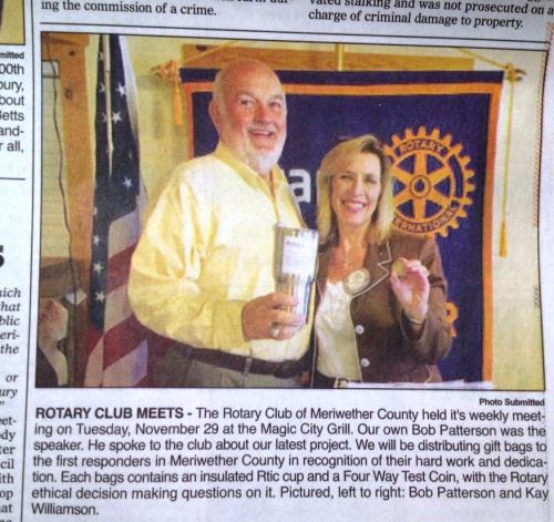 Bob Patterson speaks to club about Project.jpg